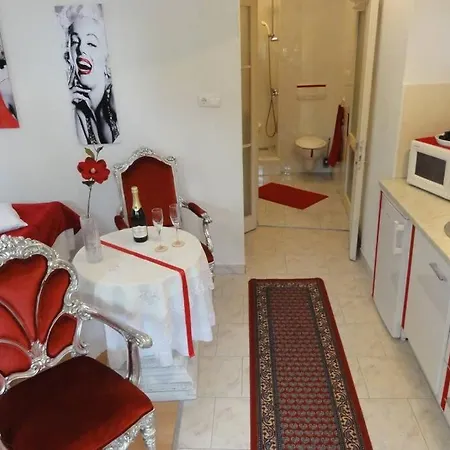 Croatia Borik Paar Garden View Number 1 Apartament