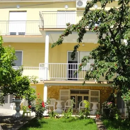 Croatia Borik Paar Garden View Number 1 Apartment