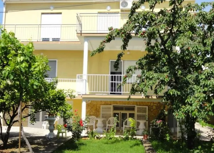 Croatia Borik Paar Garden View Number 1 Apartment